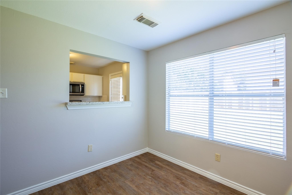 19714 Shores Edge Drive - Photo 5