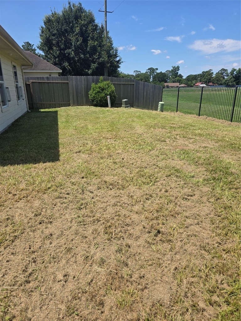 311 Burris Park Drive - Photo 7