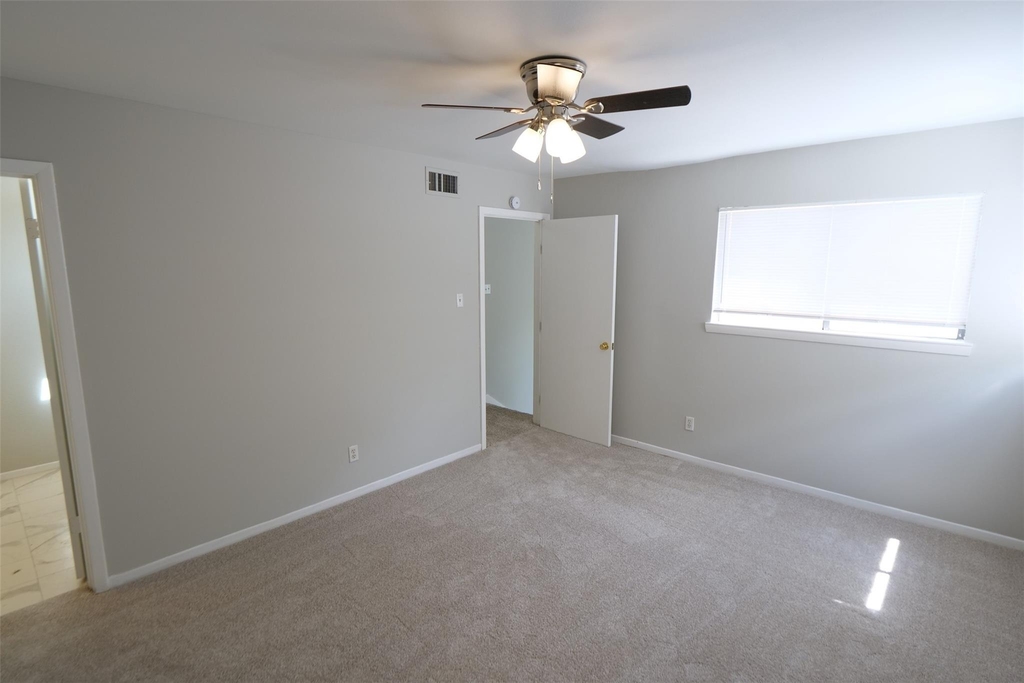 9526 Val Verde Street - Photo 22