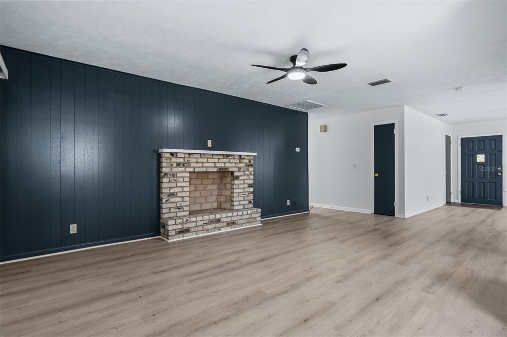 812 W Warren Avenue - Photo 4