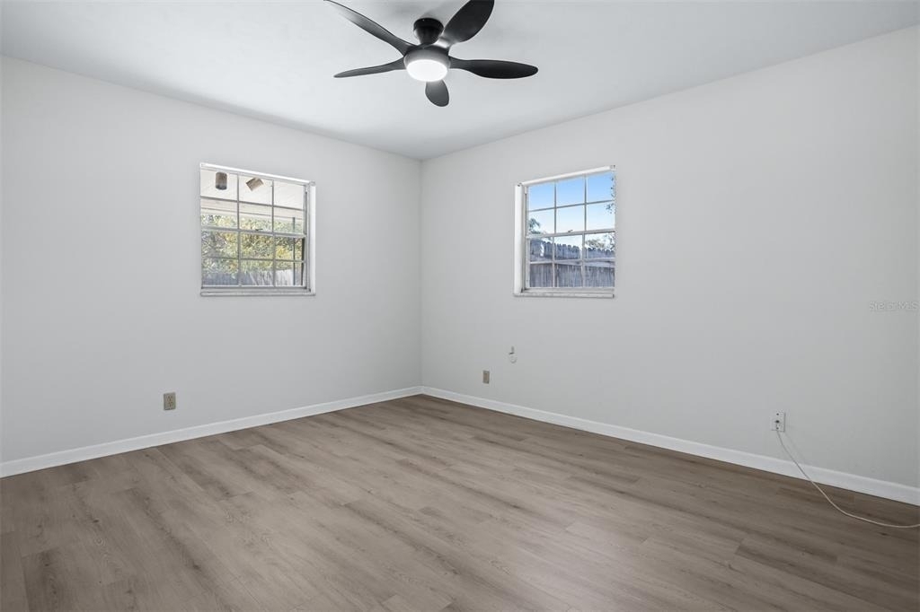 812 W Warren Avenue - Photo 7