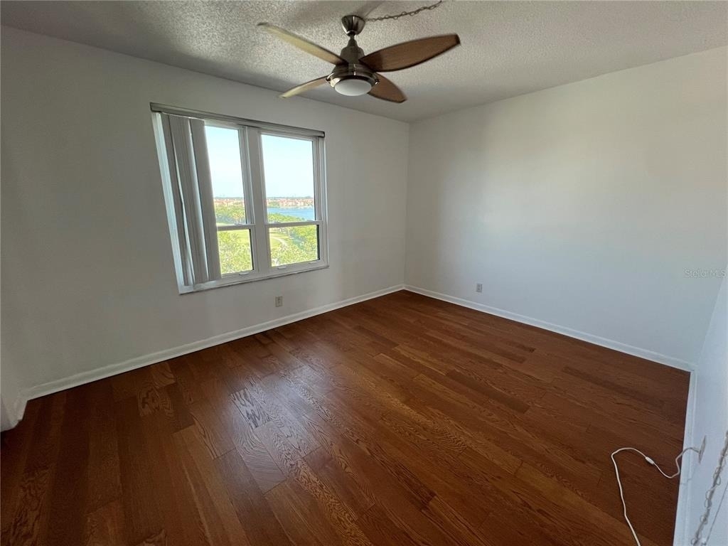 2616 Cove Cay Drive - Photo 8