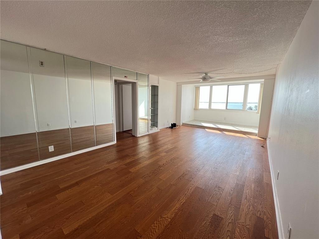 2616 Cove Cay Drive - Photo 3