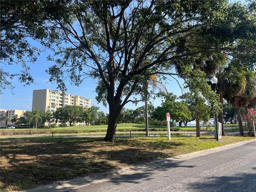 2616 Cove Cay Drive - Photo 16