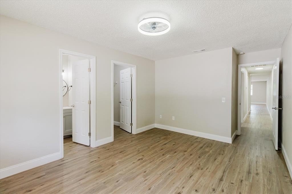 1134-1136 Gilmore Avenue - Photo 45