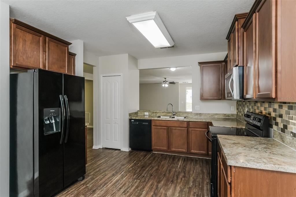 1580 Tamarind Road - Photo 6