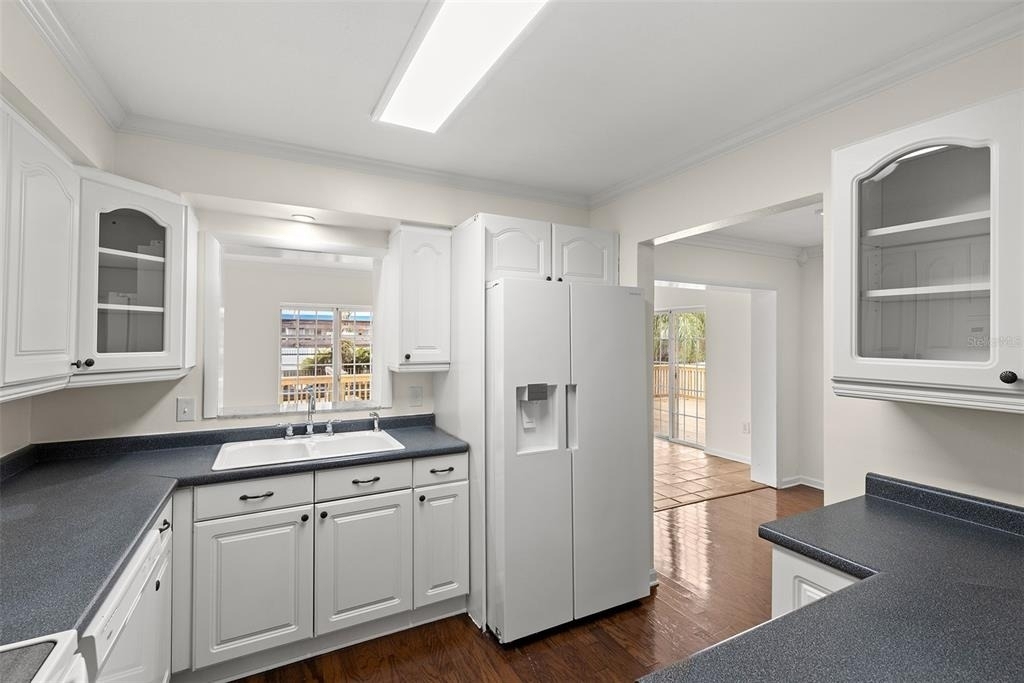 4813 W Bay Villa Avenue - Photo 37