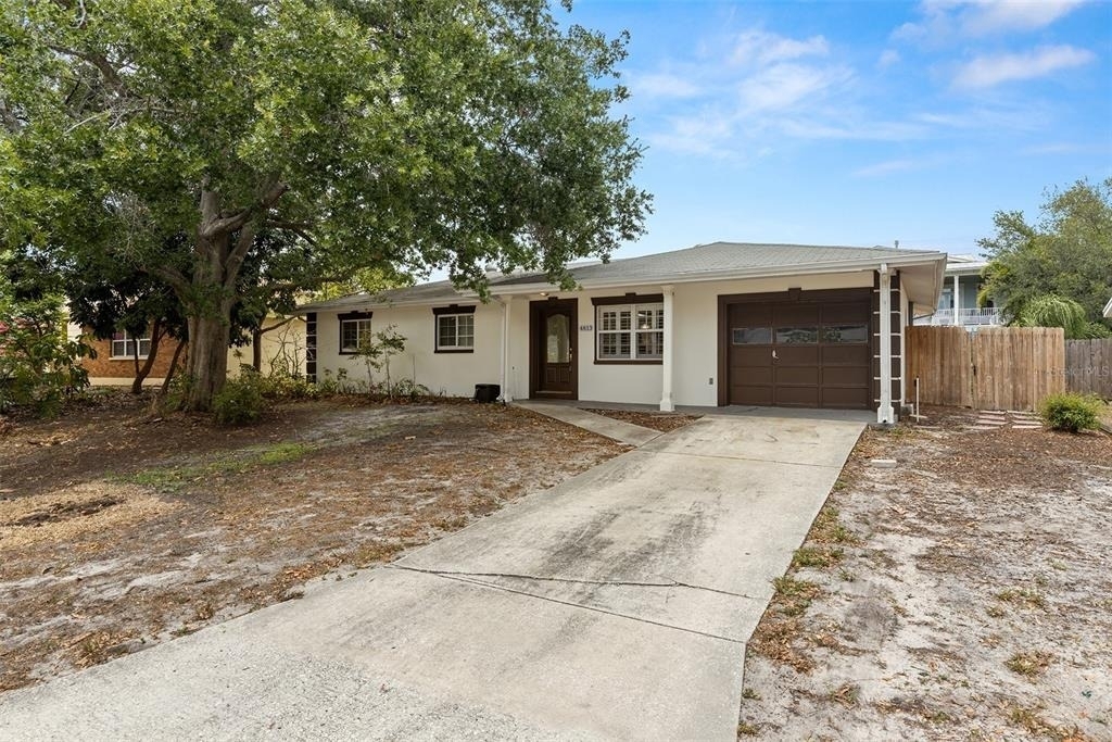 4813 W Bay Villa Avenue - Photo 0