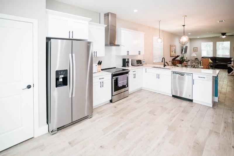 705 E Elm Street - Photo 4