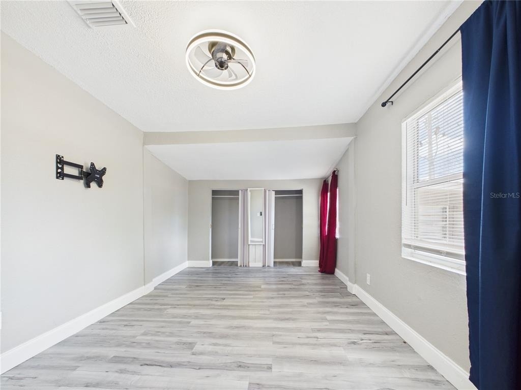 605 S Disston Avenue - Photo 17