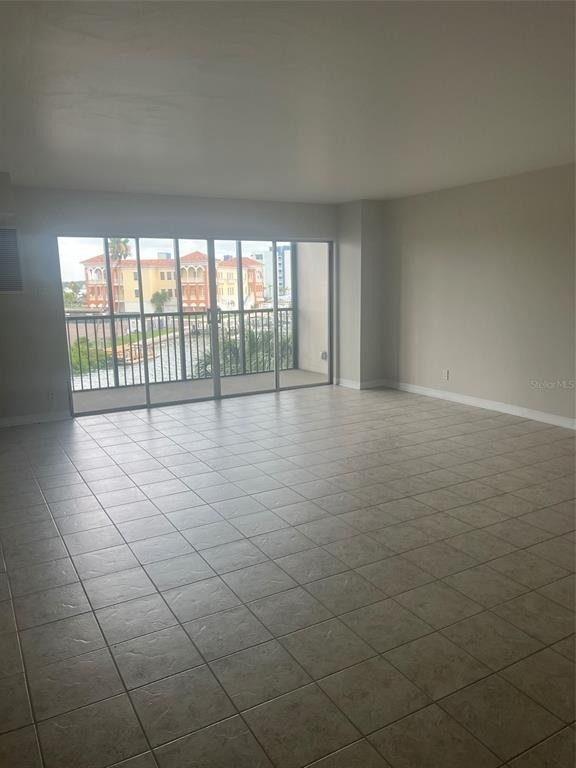 10355 Paradise Boulevard - Photo 4