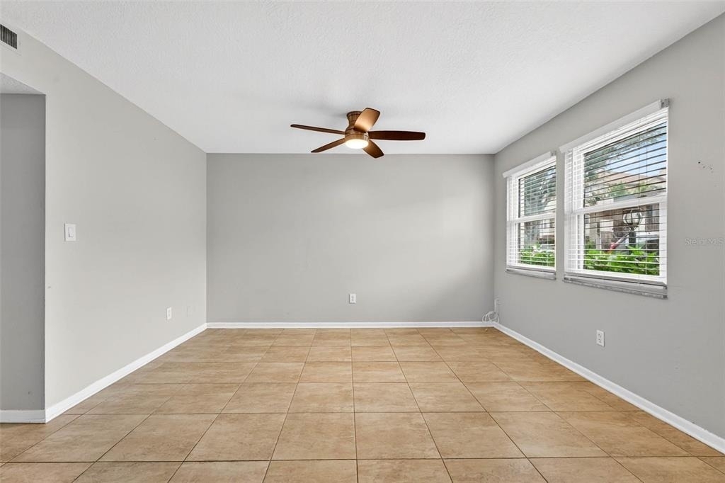 527 S Lincoln Avenue - Photo 7