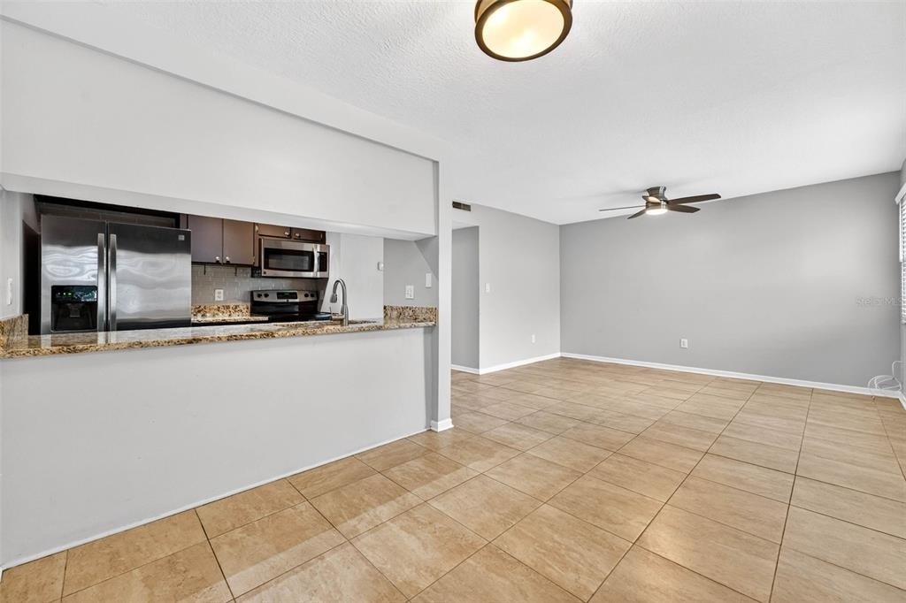 527 S Lincoln Avenue - Photo 4