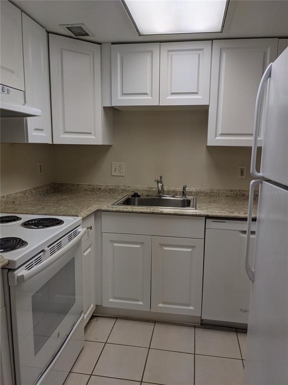 944 Lake Destiny Road - Photo 9