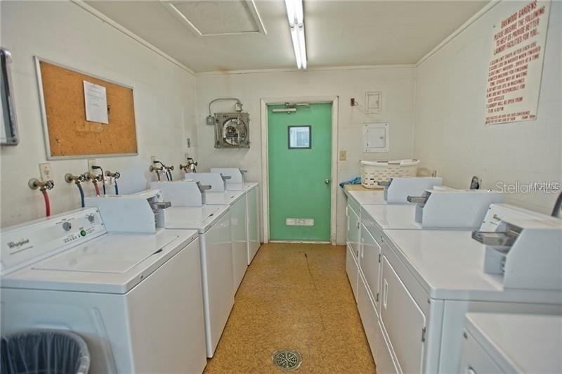 4035 S School Avenue - Photo 2