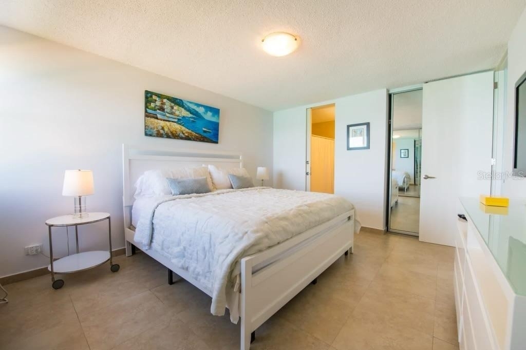 4745 Isla Verde Avenue - Photo 11
