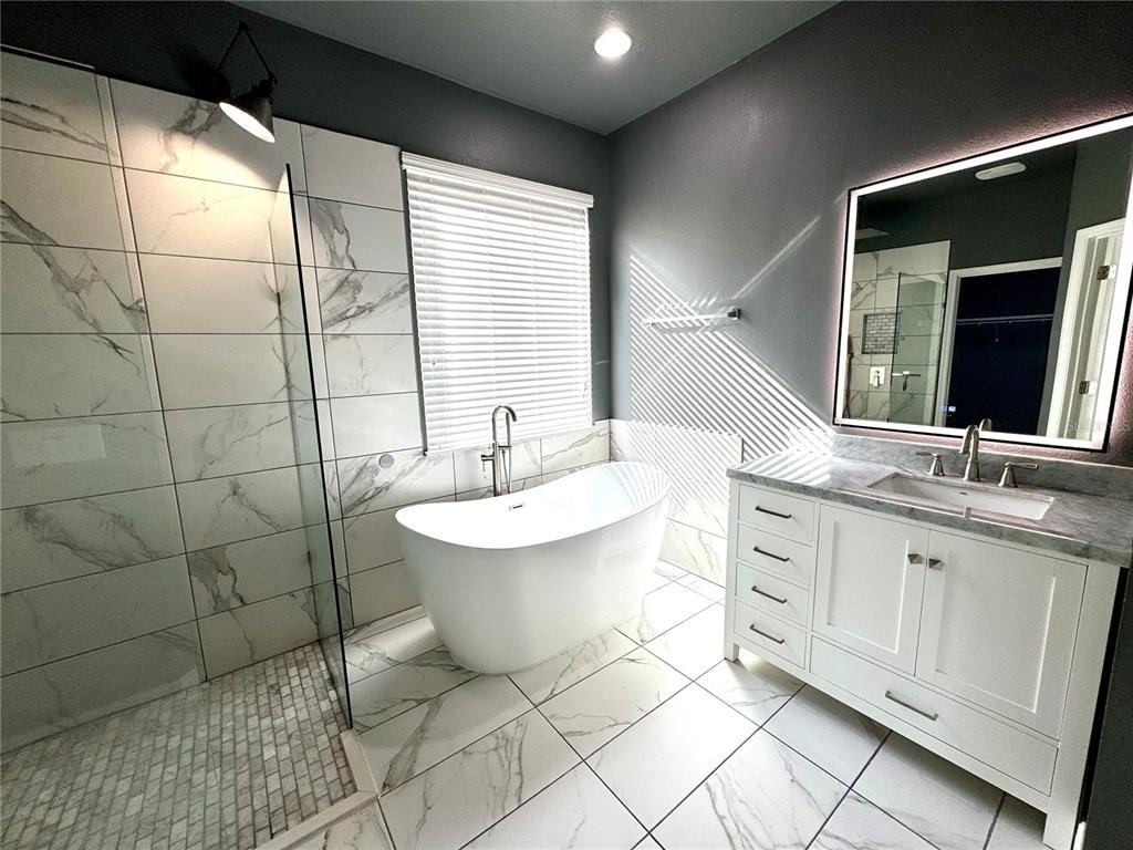 12784 Garridan Avenue - Photo 12