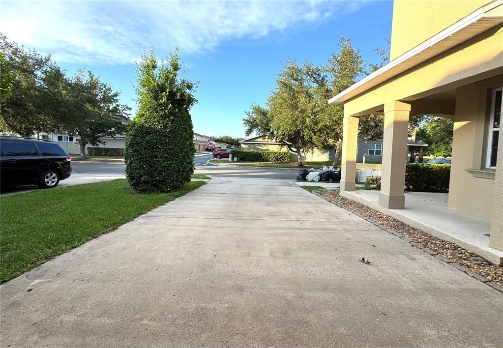 12784 Garridan Avenue - Photo 2