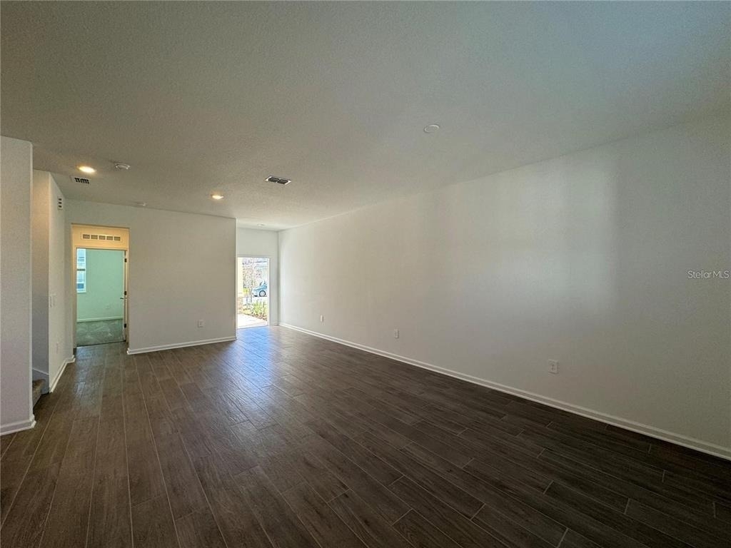 8115 Sayings Drive - Photo 7