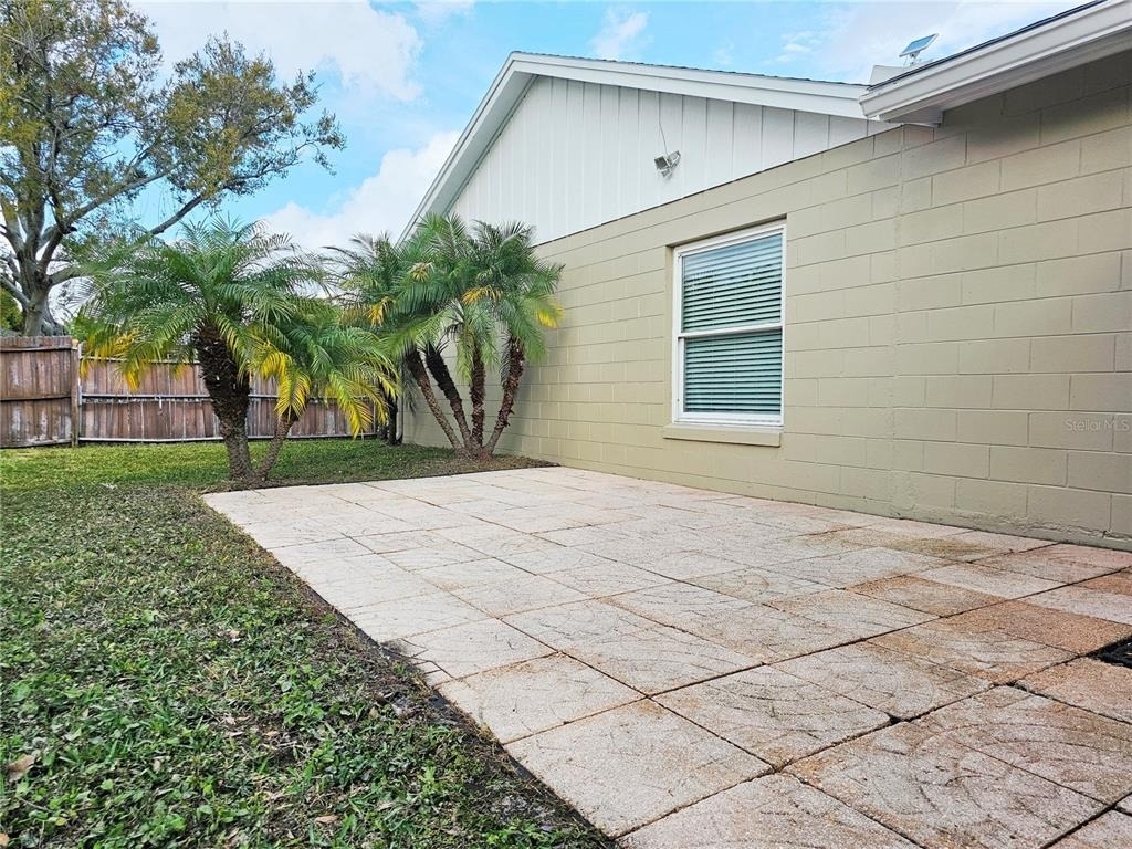 12112 Rotuma Street - Photo 27