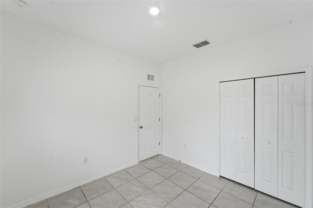 983 Pyracantha Street - Photo 24