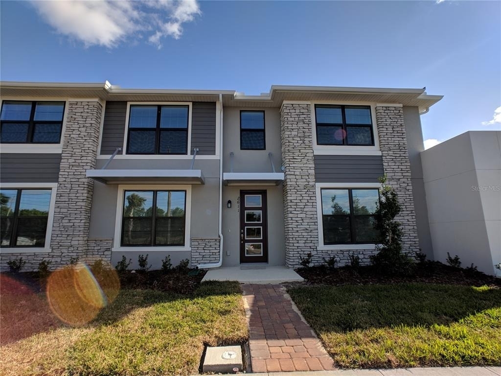 2611 Amati Drive - Photo 0
