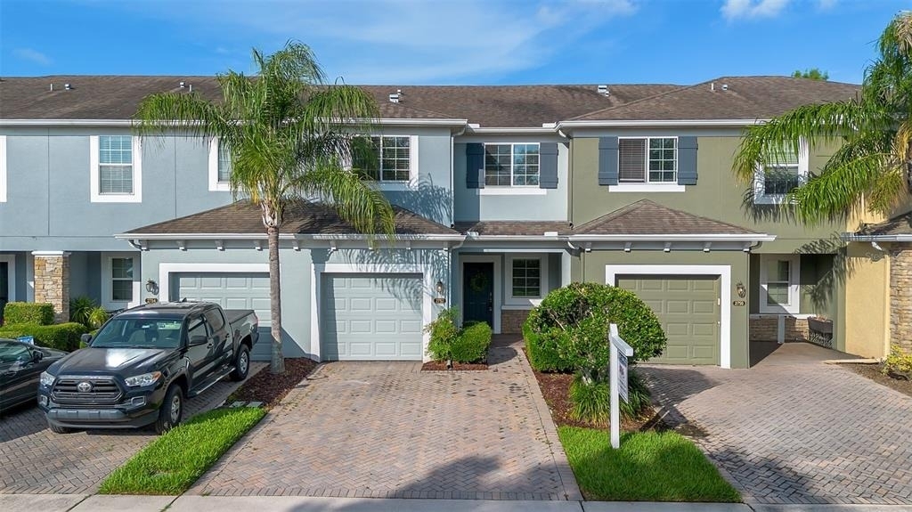2752 River Landing Drive - Photo 1