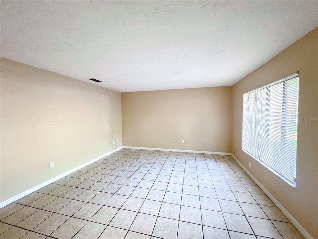 703 Sw 69th Terrace - Photo 3