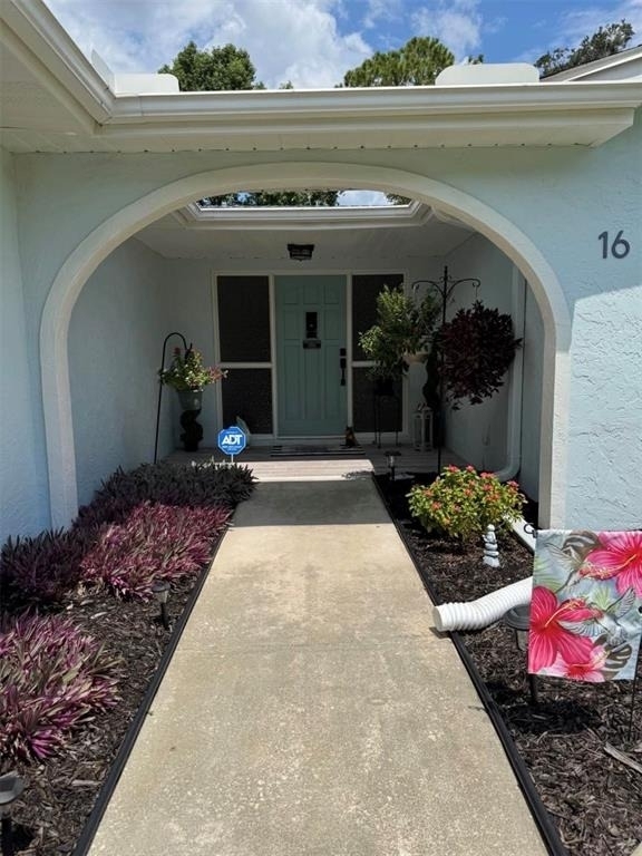 16 Courtney Place - Photo 2