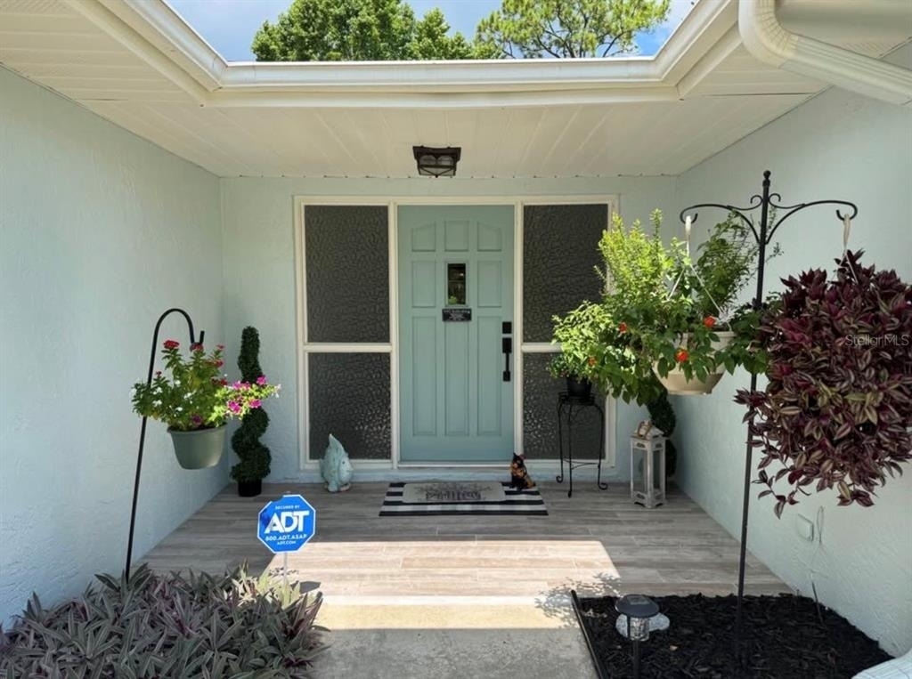 16 Courtney Place - Photo 1