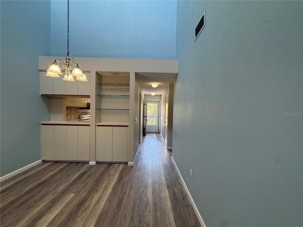 255 Fenwick Drive - Photo 7