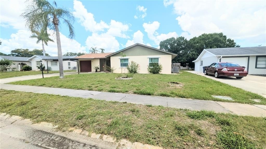 5417 Duncanwood Drive - Photo 1
