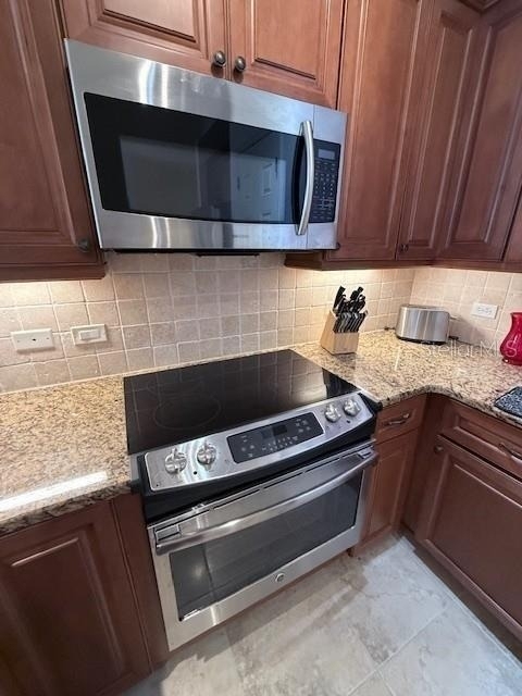 7710 Lake Vista Court - Photo 3