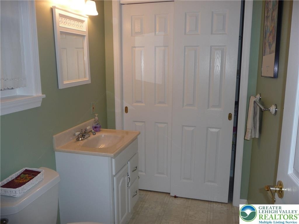 4705 Pheasant Run Court - Photo 5