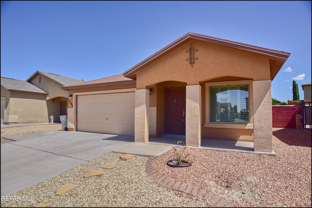 3286 Azteca Trail - Photo 0