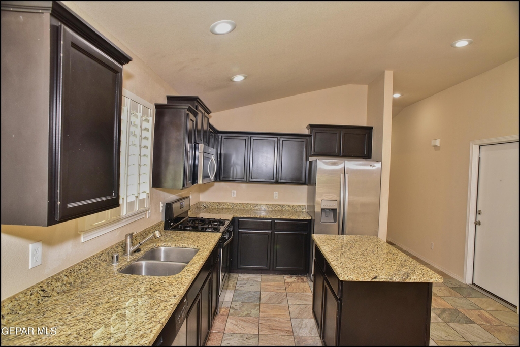 3286 Azteca Trail - Photo 11