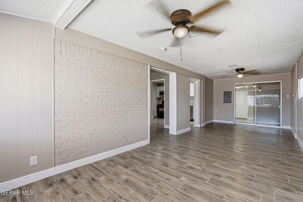 5704 Sage Court - Photo 13
