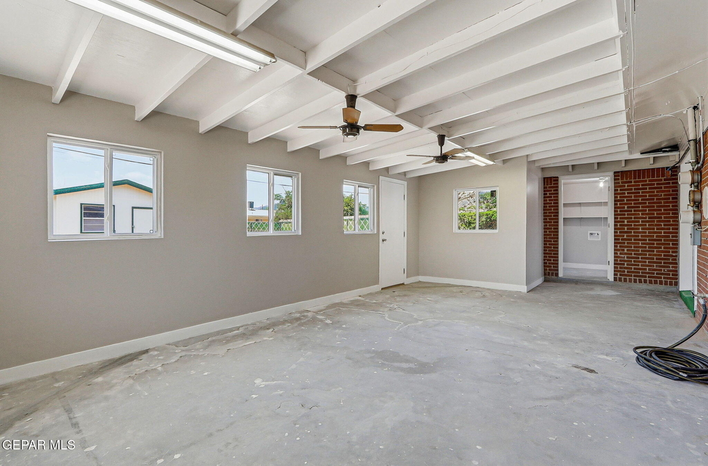 5704 Sage Court - Photo 30