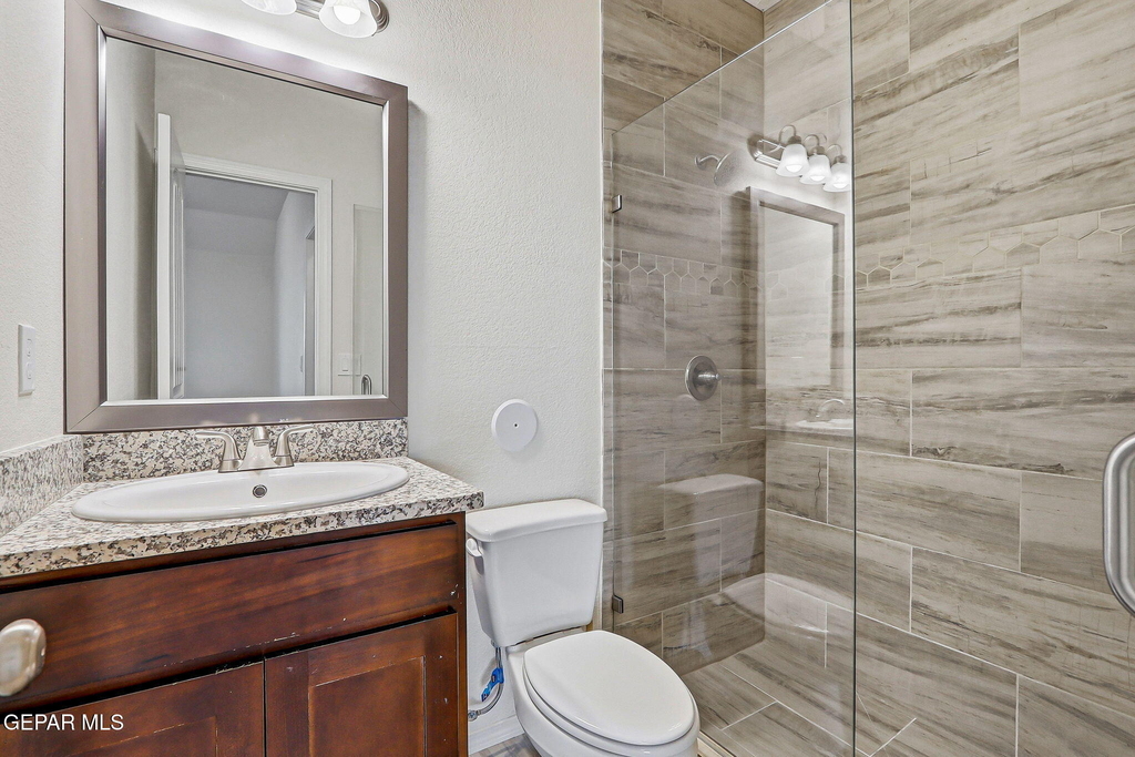 13745 Lago Vista Avenue - Photo 16