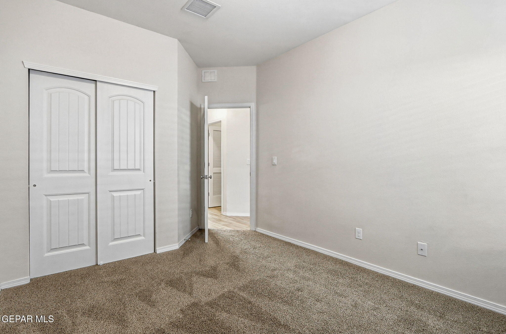 13745 Lago Vista Avenue - Photo 18
