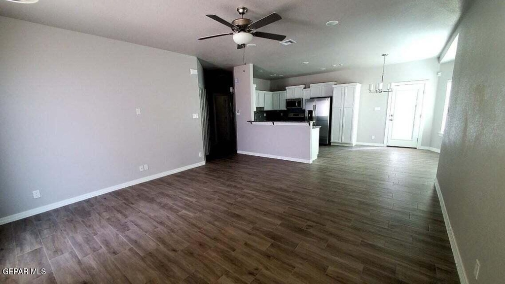 332 La Puesta Drive - Photo 2