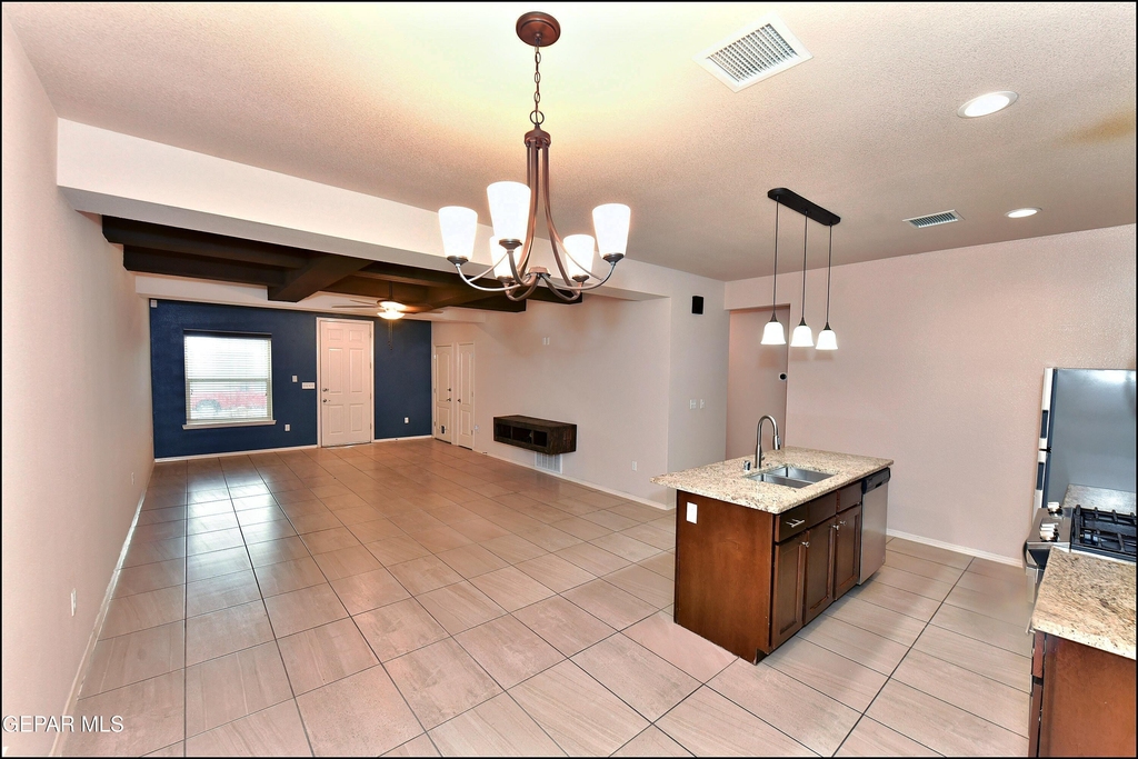 1908 William Caples Street - Photo 11