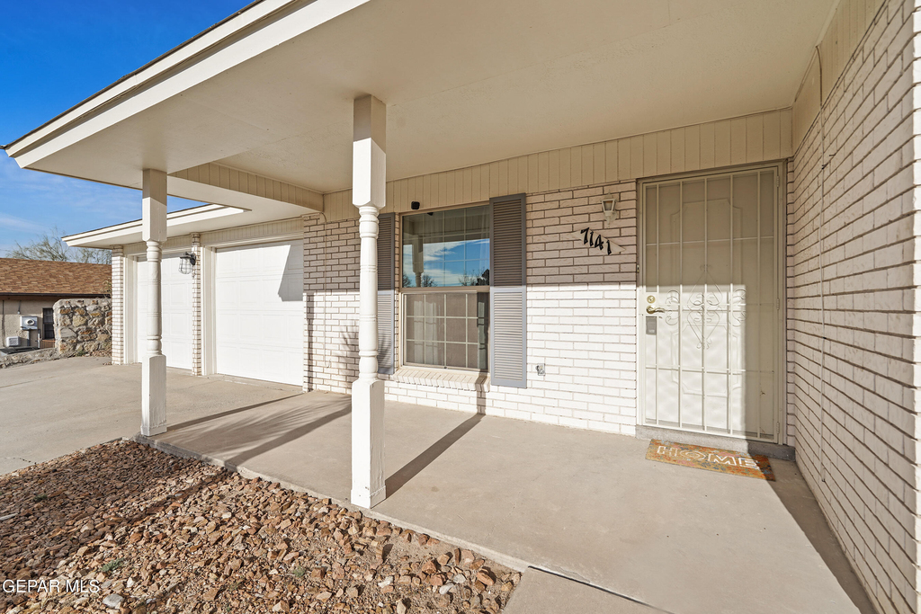 7141 Gran Vida Drive - Photo 3