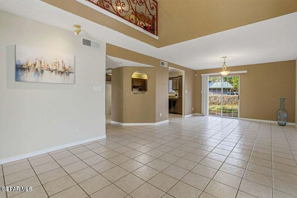 650 Vera Court - Photo 3