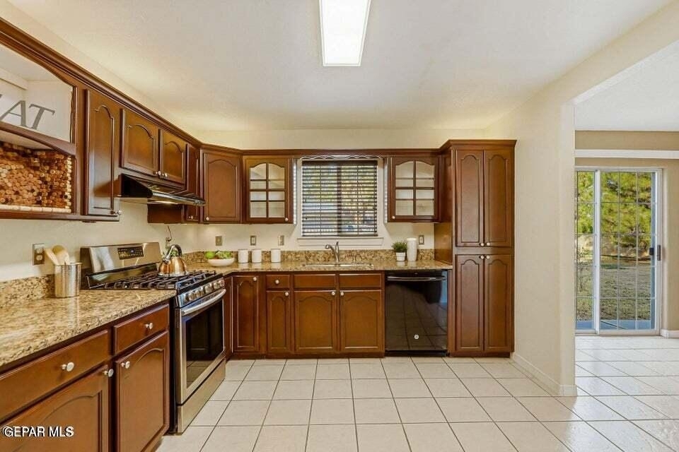 650 Vera Court - Photo 7