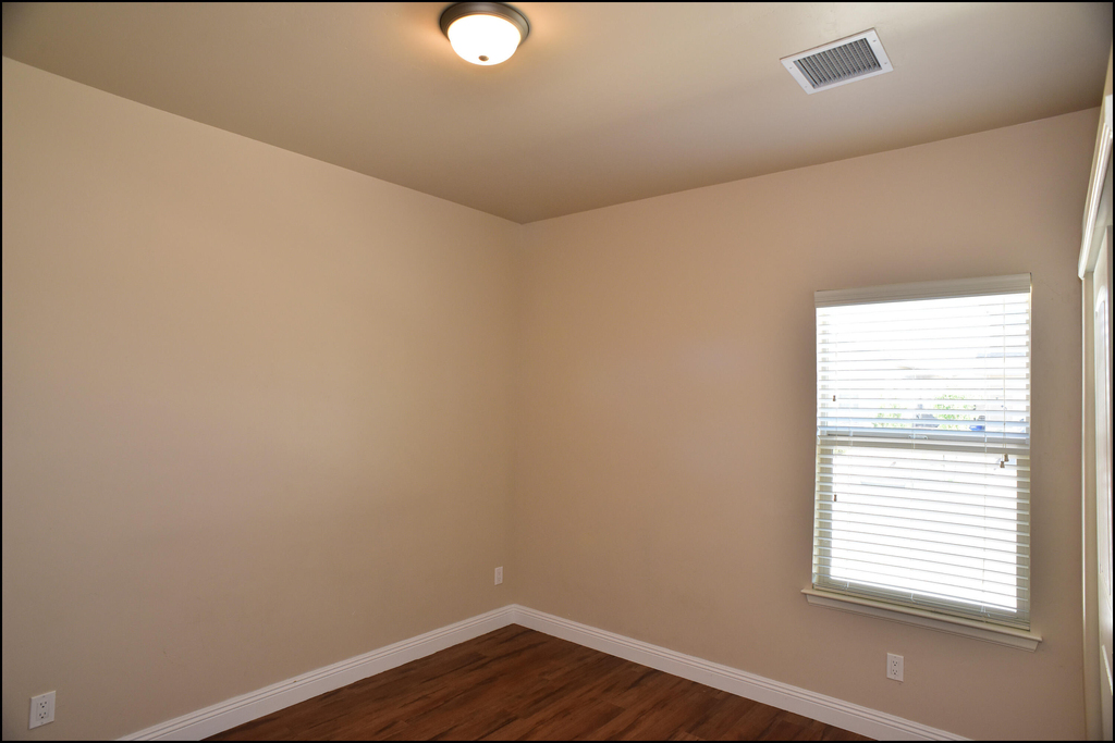 2200 Willie Mier Street - Photo 33