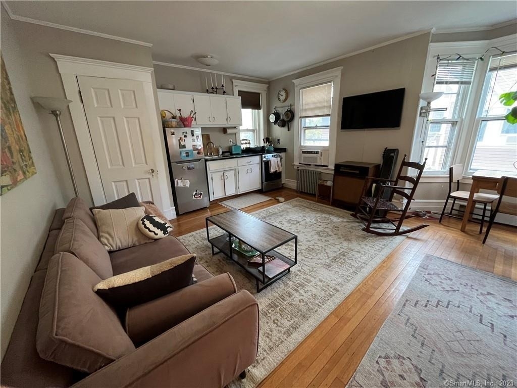 738 Whitney Avenue - Photo 7