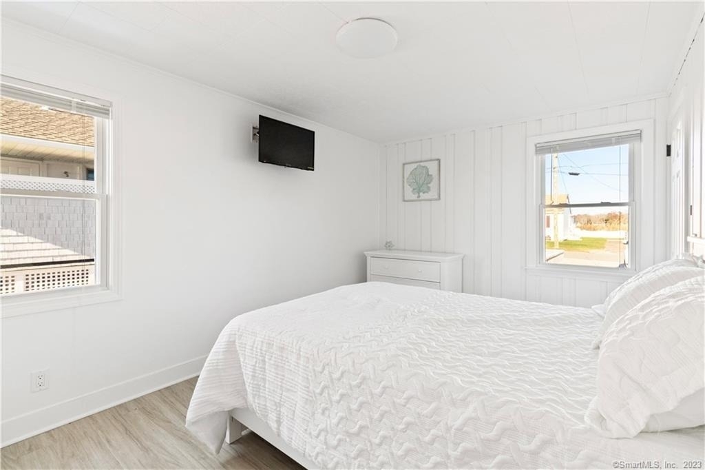 8 Belaire Manor - Photo 26