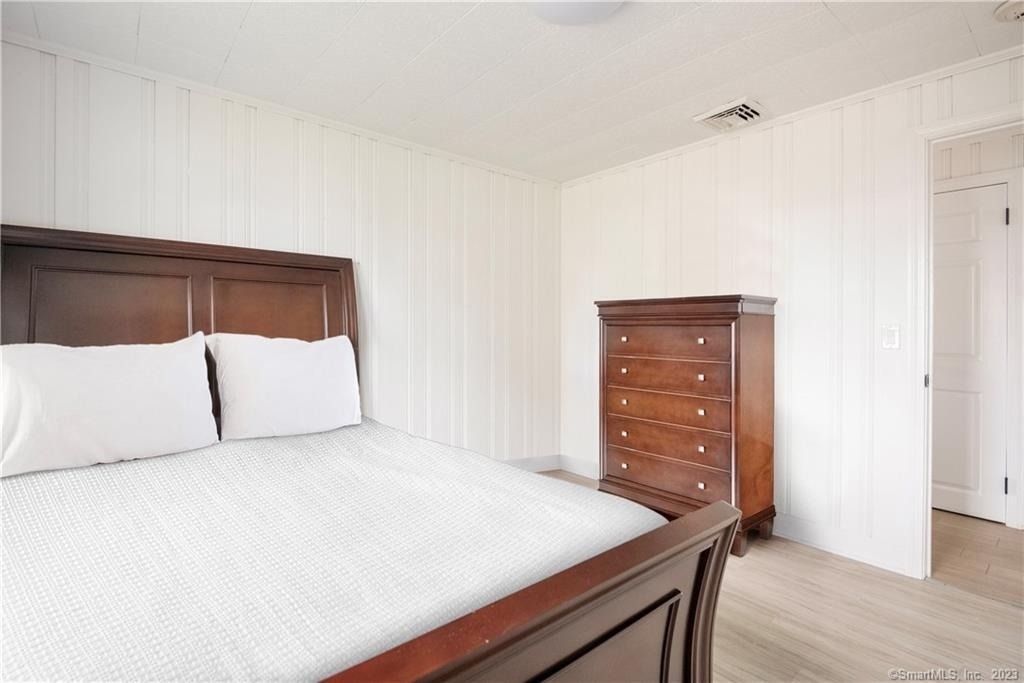 8 Belaire Manor - Photo 29