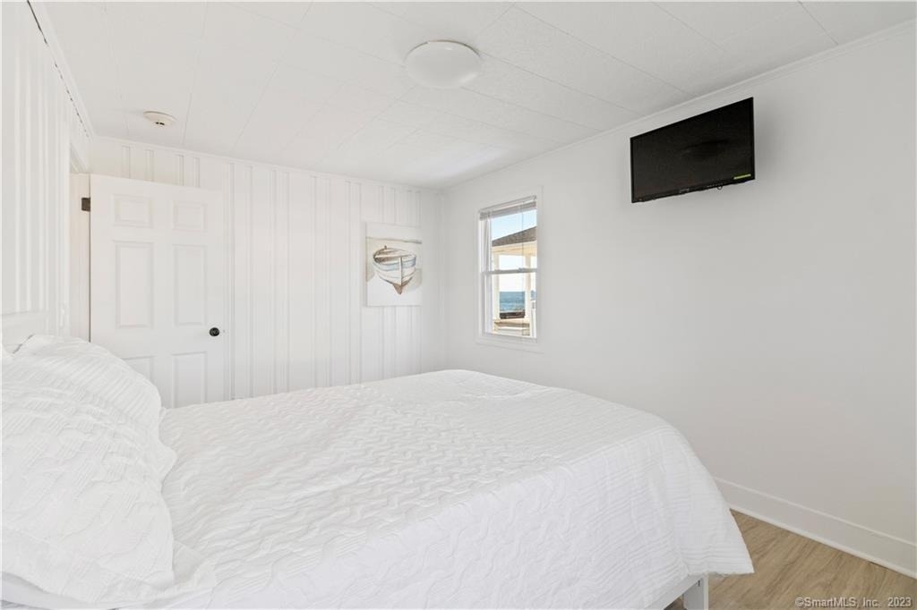 8 Belaire Manor - Photo 25